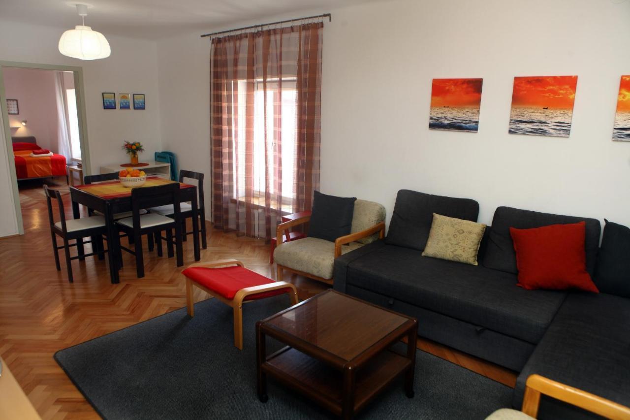 Spacious Piran Central Apartment For 5 Pax Bg Εξωτερικό φωτογραφία